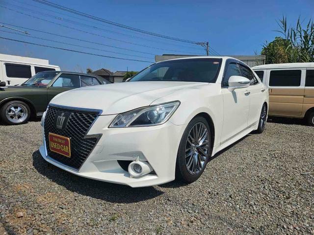 Toyota CROWN 2014 — фото автомобиля 1