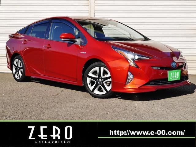 Toyota PRIUS 2016 — фото автомобиля 1