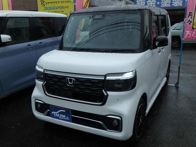 Honda N-BOX CUSTOM 2024 — фото автомобиля 1