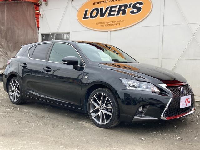 Lexus CT 2017 — фото автомобиля 1