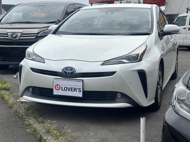 Toyota PRIUS 2019 — фото автомобиля 1
