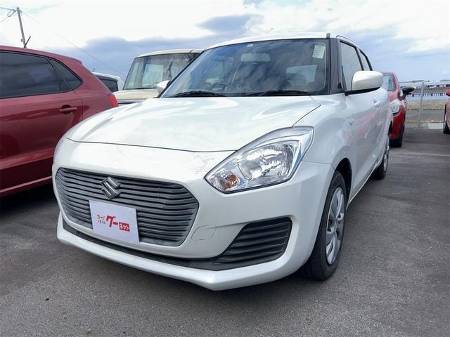 Suzuki SWIFT 2019 — фото автомобиля 1