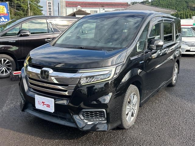 Honda STEPWAGON SPADA 2017 — фото автомобиля 1