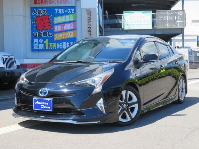 Toyota PRIUS 2016 — фото автомобиля 1