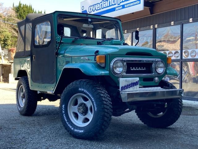 Toyota LAND CRUISER 40 1981 — фото автомобиля
