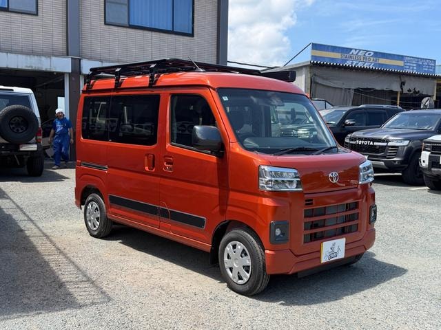 Toyota PIXIS VAN 2025 — фото автомобиля