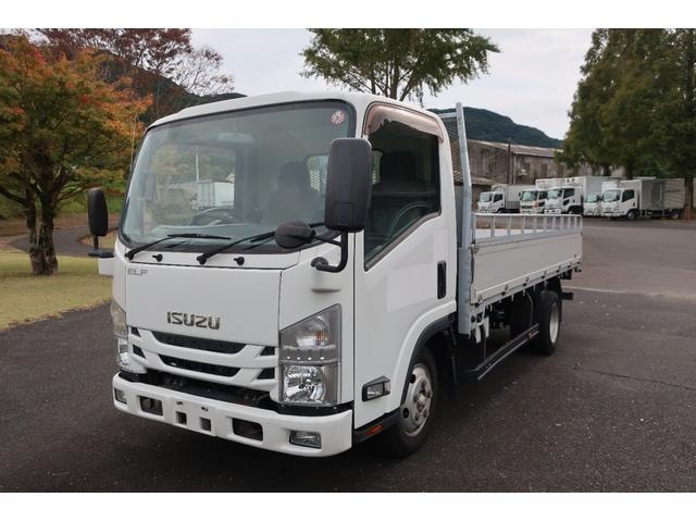 Isuzu ELF TRUCK 2016 — фото автомобиля