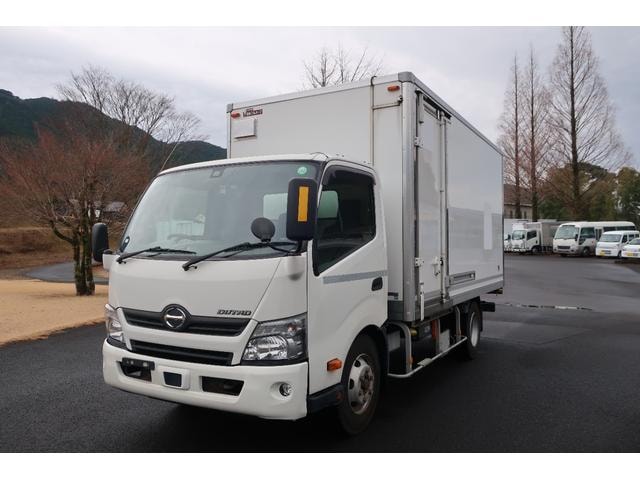 Hino DUTRO 2017 — фото автомобиля 1