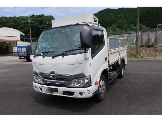 Hino DUTRO 2019 — фото автомобиля 1