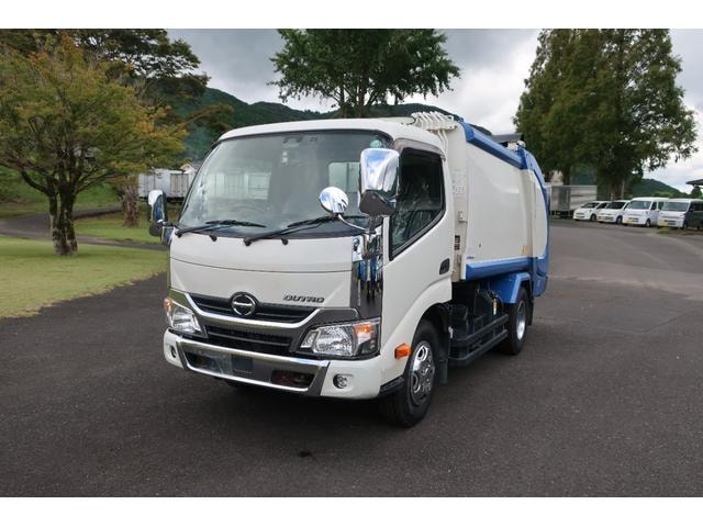Hino DUTRO 2018 — фото автомобиля 1