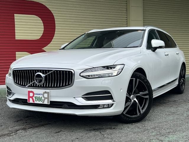 Volvo V90 2020 — фото автомобиля 1