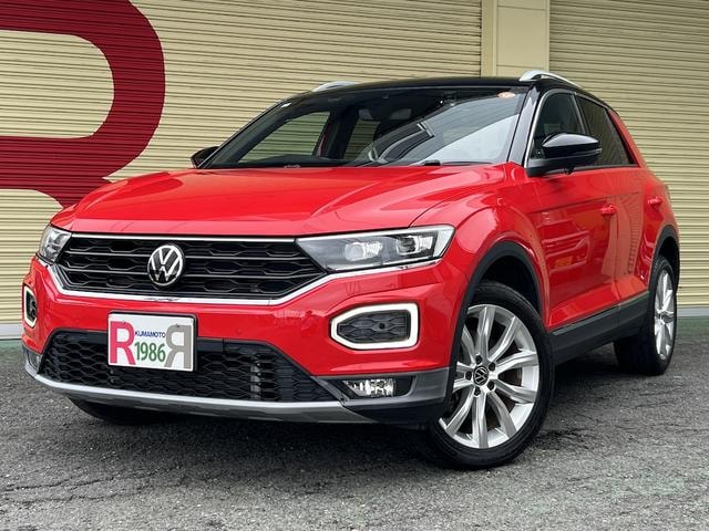 Volkswagen T-ROC 2022 — фото автомобиля