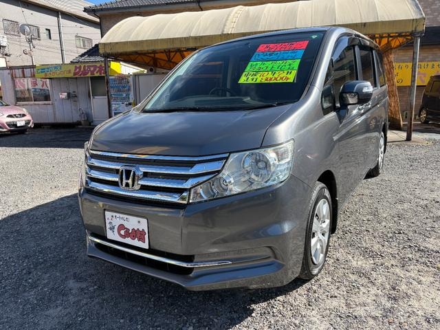 Honda STEPWAGON 2013 — фото автомобиля 1