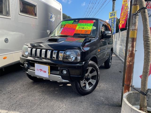 Suzuki JIMNY 2010 — фото автомобиля 1