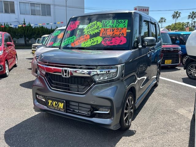 Honda N-BOX CUSTOM 2020 — фото автомобиля 1