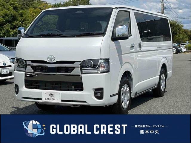 Toyota HIACE VAN 2026 — фото автомобиля 1