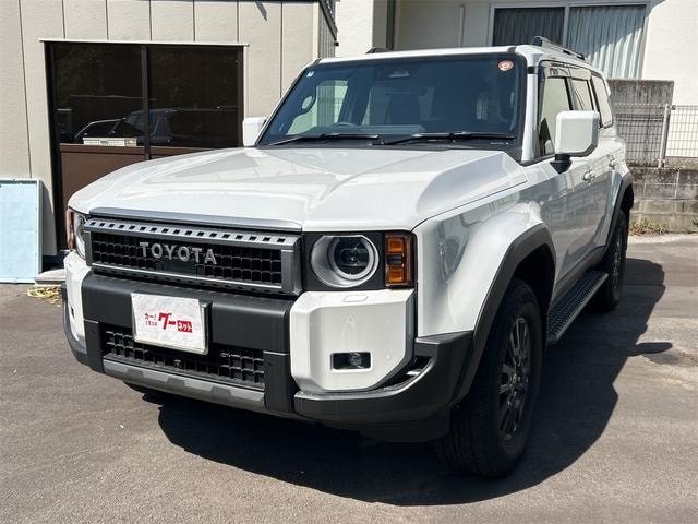 Toyota LAND CRUISER 250 2025 — фото автомобиля