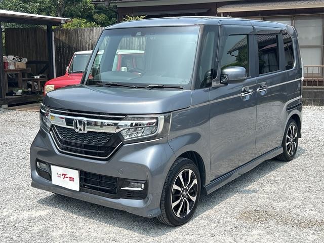 Honda N-BOX CUSTOM 2018 — фото автомобиля 1