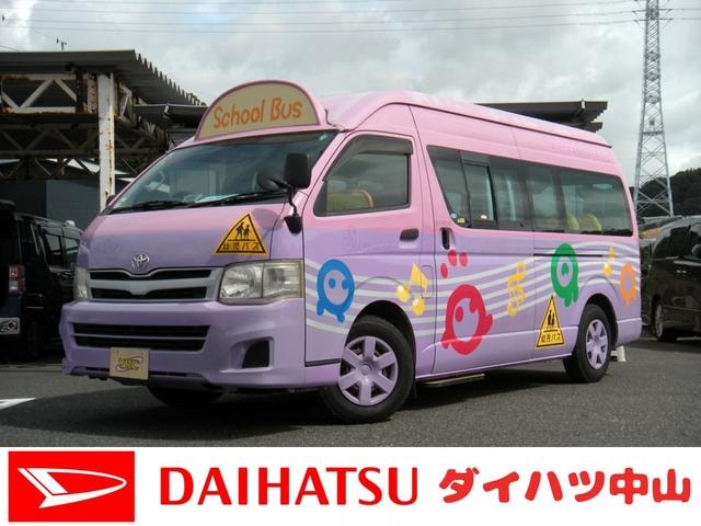 Toyota HIACE VAN 2011 — фото автомобиля 1