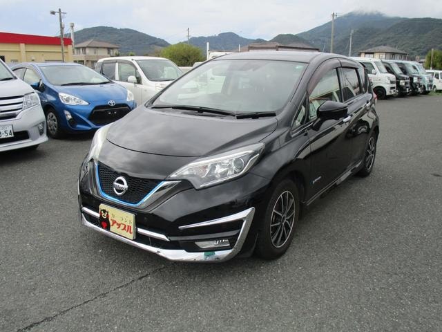 Nissan NOTE 2017 — фото автомобиля 1