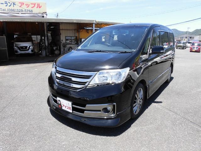 Nissan SERENA 2013 — фото автомобиля