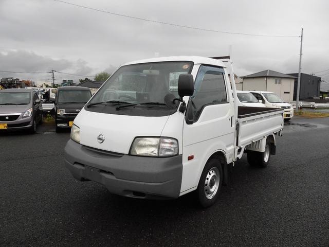 Nissan VANETTE TRUCK 2015 — фото автомобиля