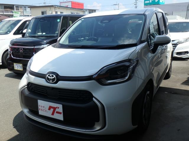Toyota SIENTA 2022 — фото автомобиля 1