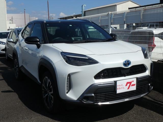 Toyota YARIS CROSS 2023 — фото автомобиля 1