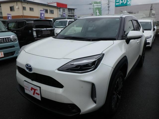 Toyota YARIS CROSS 2022 — фото автомобиля