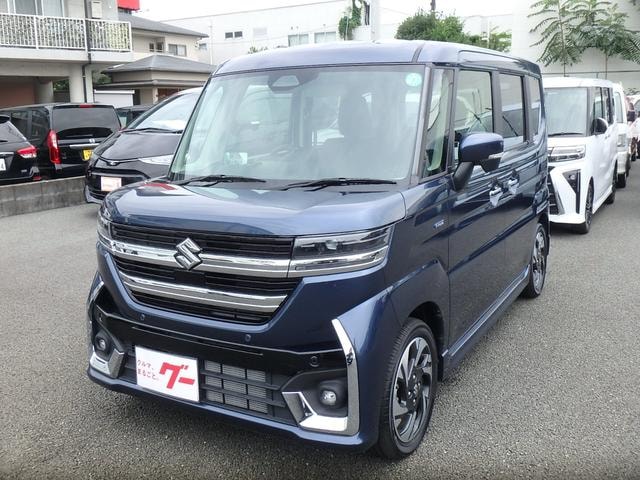 Suzuki SPACIA CUSTOM 2024 — фото автомобиля 1