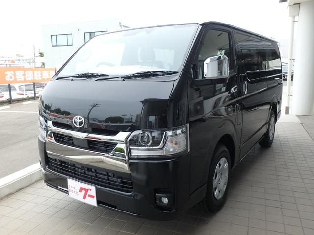 Toyota HIACE VAN 2026 — фото автомобиля