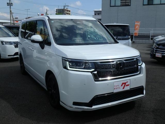 Honda STEPWAGON 2025 — фото автомобиля