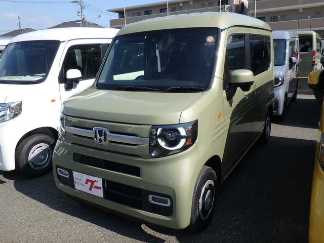 Honda N-VAN PLUS STYLE 2021 — фото автомобиля 1