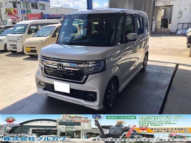 Honda N-BOX CUSTOM 2022 — фото автомобиля 1