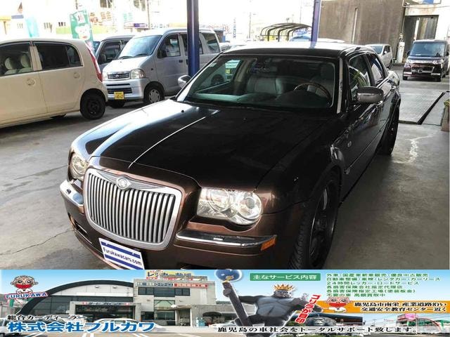 Chrysler 300C 2005 — фото автомобиля