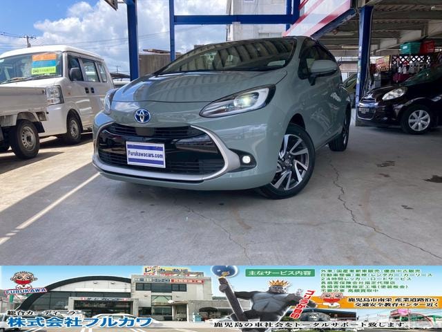 Toyota AQUA 2022 — фото автомобиля 1