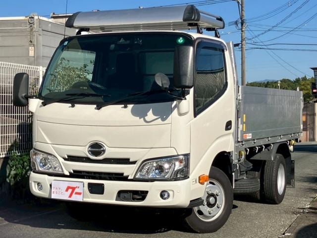 Hino DUTRO 2023 — фото автомобиля 1