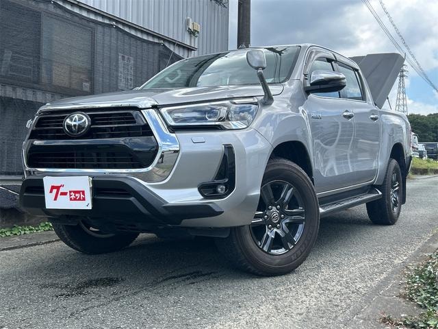 Toyota HILUX 2021 — фото автомобиля