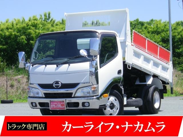 Hino DUTRO 2015 — фото автомобиля 1