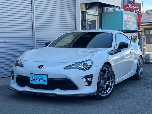 Toyota 86 2018 — фото автомобиля 1