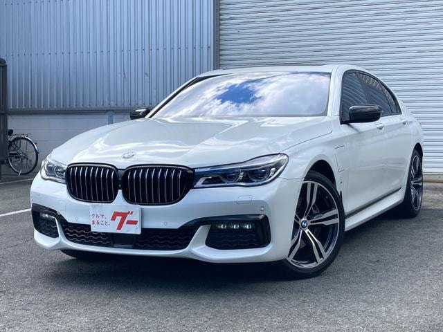 Bmw 7 SERIES 2019 — фото автомобиля 1