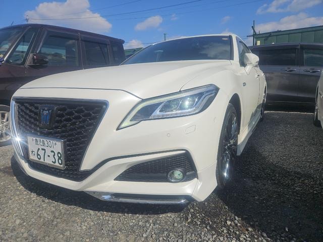 Toyota CROWN HYBRID 2020 — фото автомобиля 1