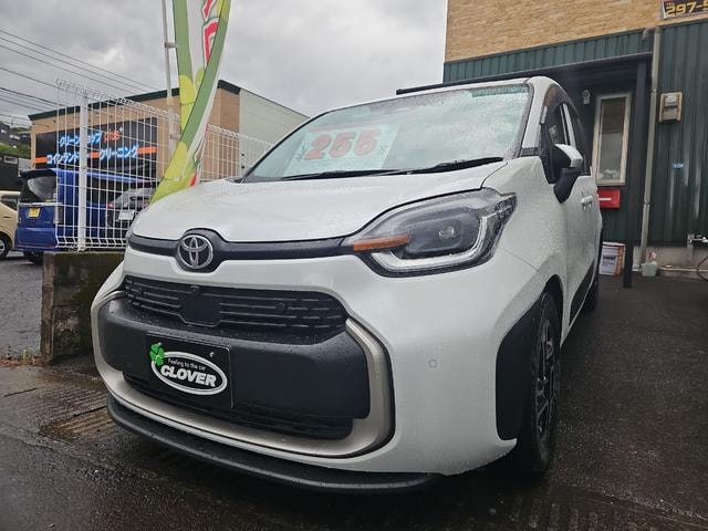 Toyota SIENTA 2024 — фото автомобиля 1
