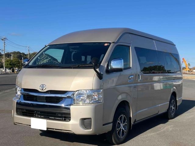 Toyota HIACE WAGON 2025 — фото автомобиля