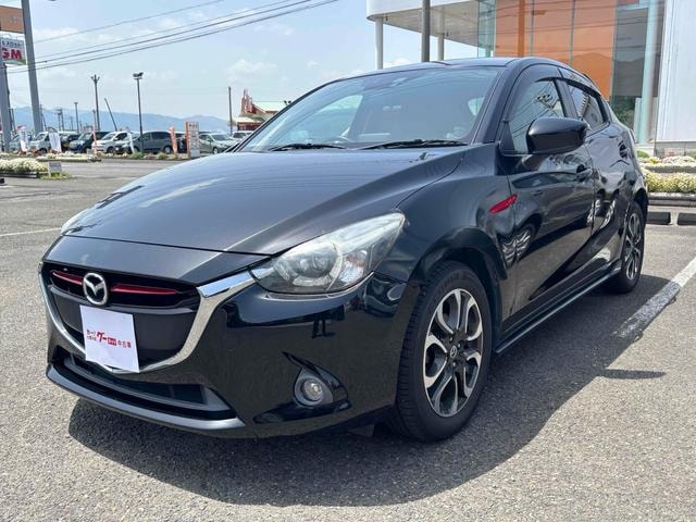 Mazda DEMIO 2014 — фото автомобиля 1