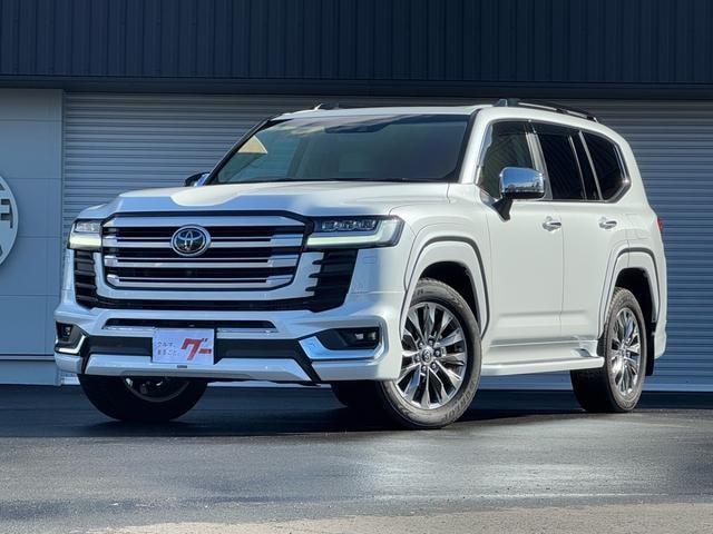 Toyota LAND CRUISER 2023 — фото автомобиля