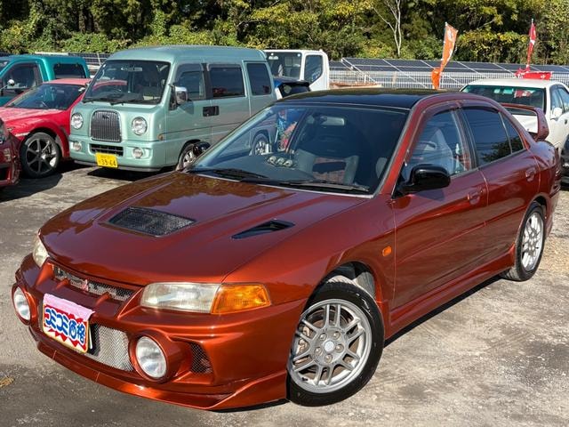 Mitsubishi LANCER 1997 — фото автомобиля 1