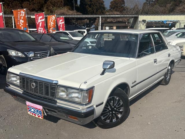 Toyota CROWN 1983 — фото автомобиля 1
