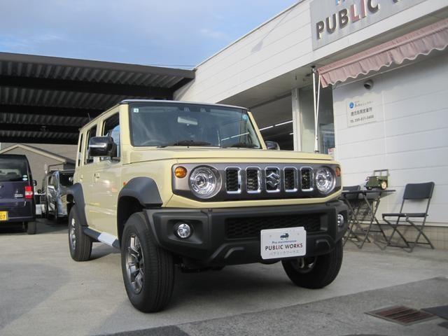 Suzuki JIMNY NOMADE 2026 — фото автомобиля 1