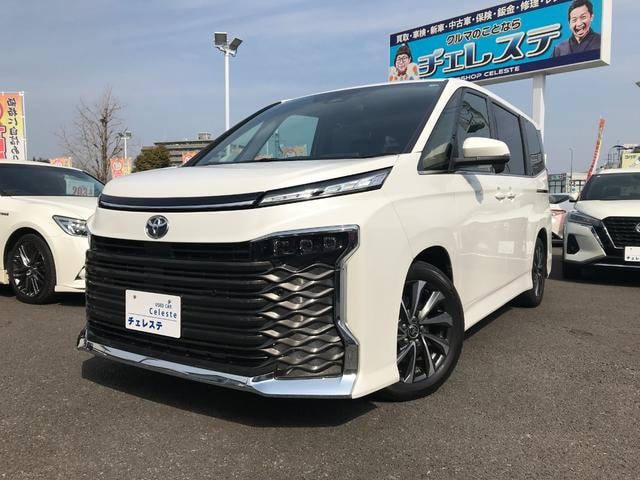 Toyota VOXY 2024 — фото автомобиля 1
